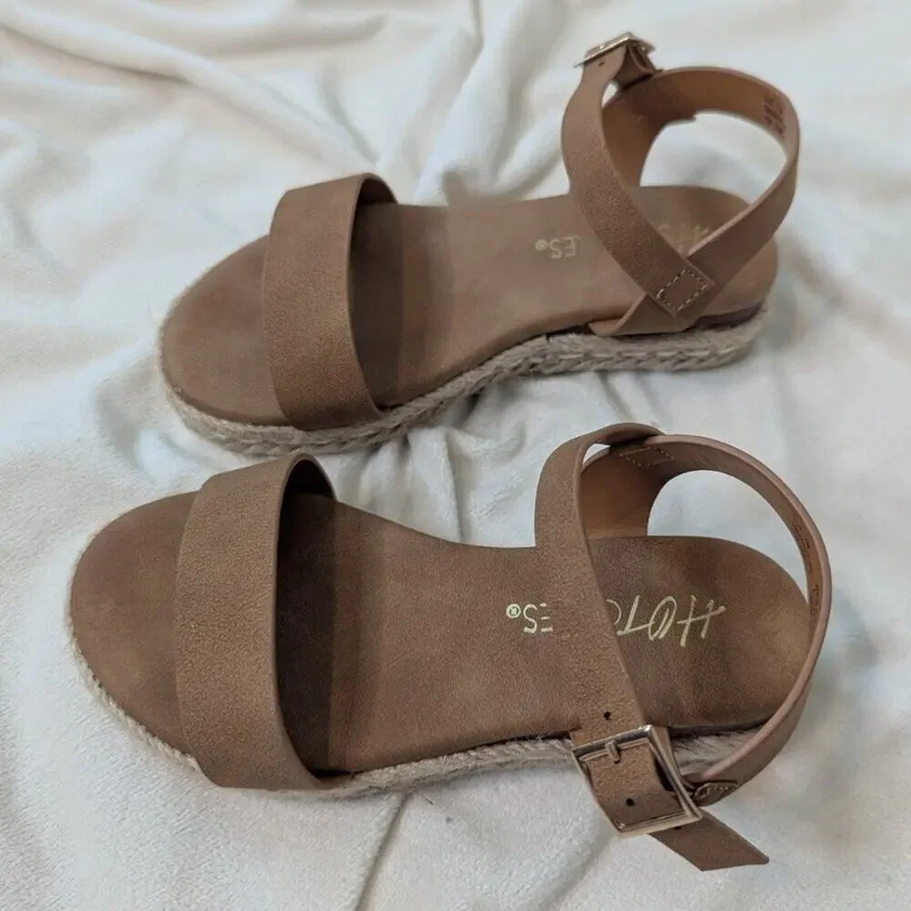 Hot Cakes Girls Saturn 2 Brown Rope Trim Platform Strappy Sandals Size 10